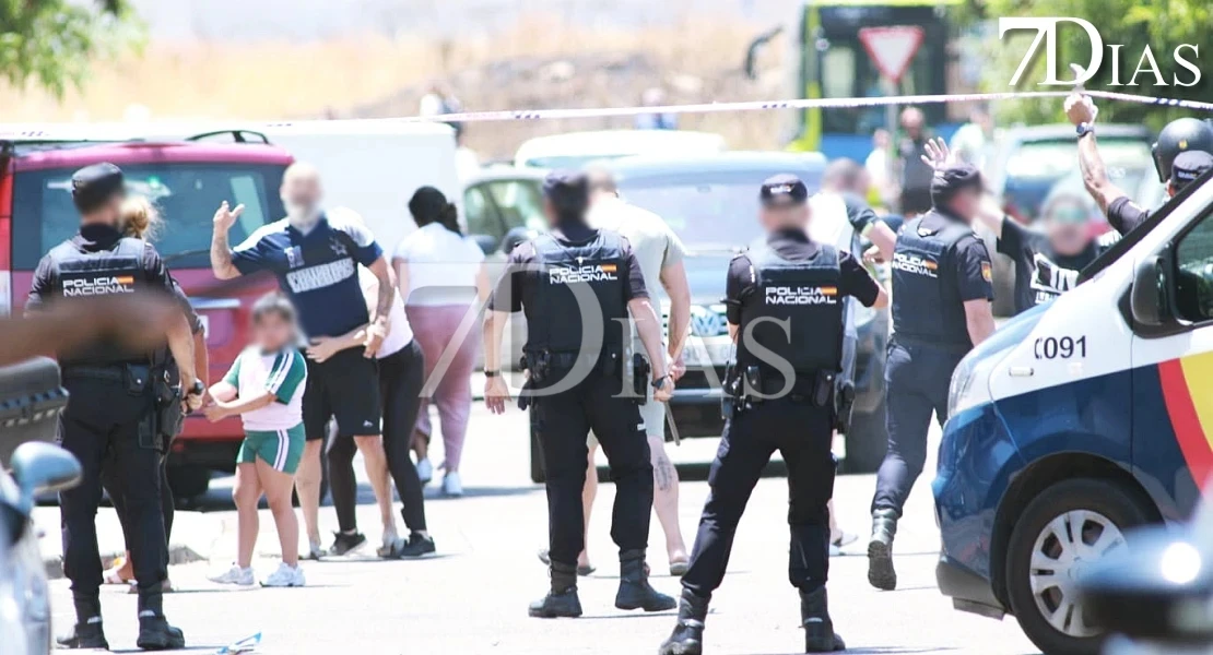Así ha recibido el barrio al autor confeso del crimen de David Salazar: "¡Asesino!"