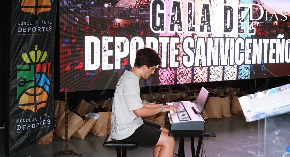 Más de 400 deportistas se reúnen en la Gala del Deporte de San Vicente de Alcántara
