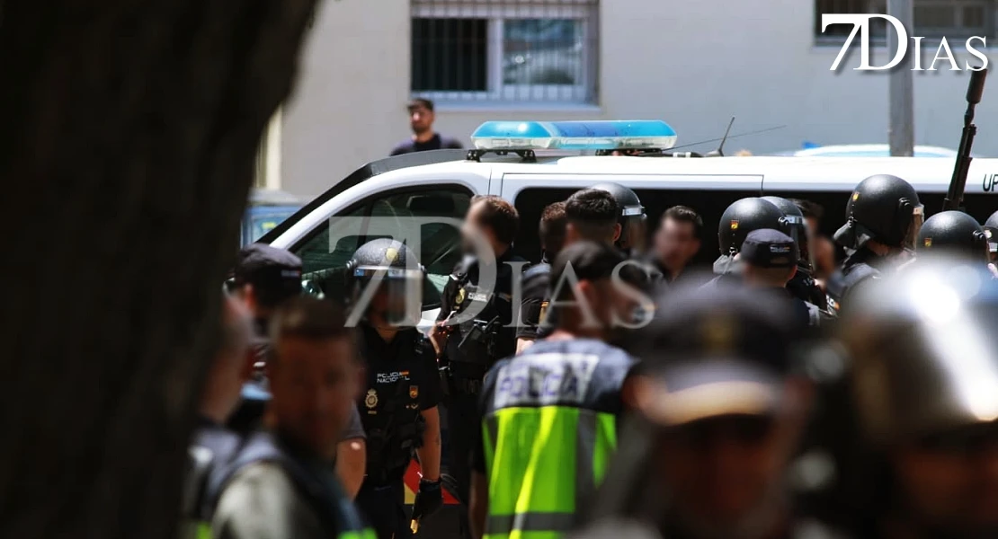 Así ha recibido el barrio al autor confeso del crimen de David Salazar: "¡Asesino!"