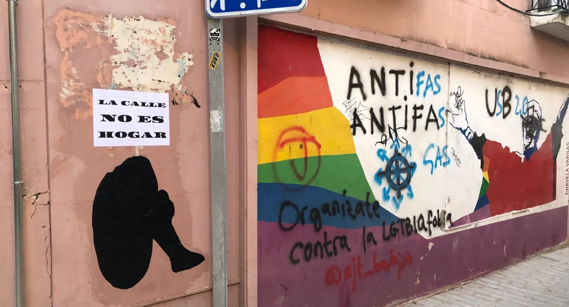 Las calles de Badajoz visibilizan la realidad del sinhogarismo a través de esta campaña