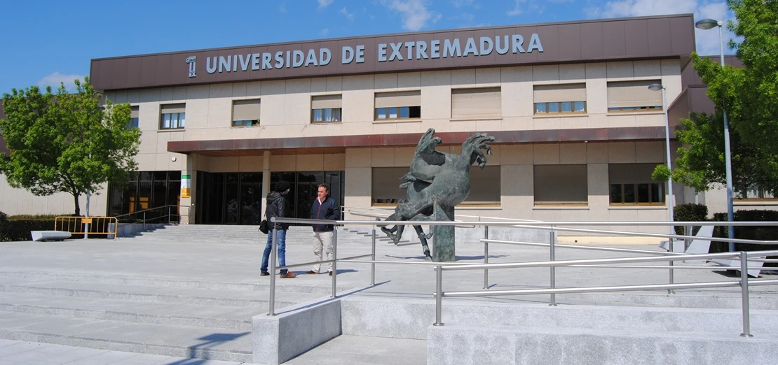 Roban en el Rectorado de la Universidad de Extremadura en Badajoz