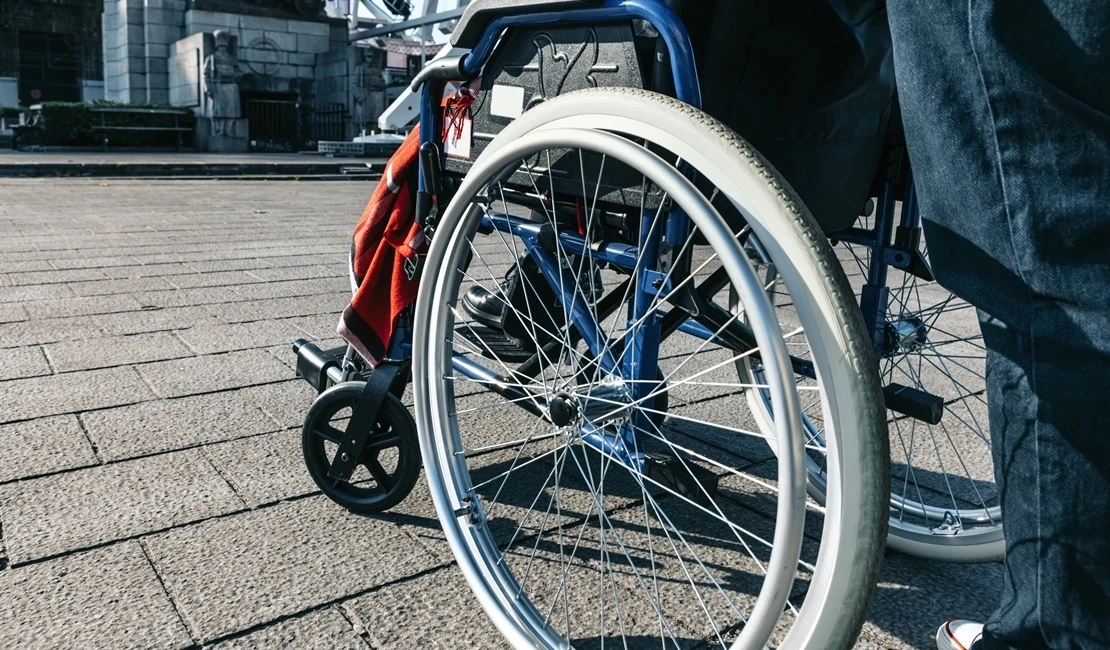 Extremadura aprueba por unanimidad un decreto pionero para pacientes con ELA