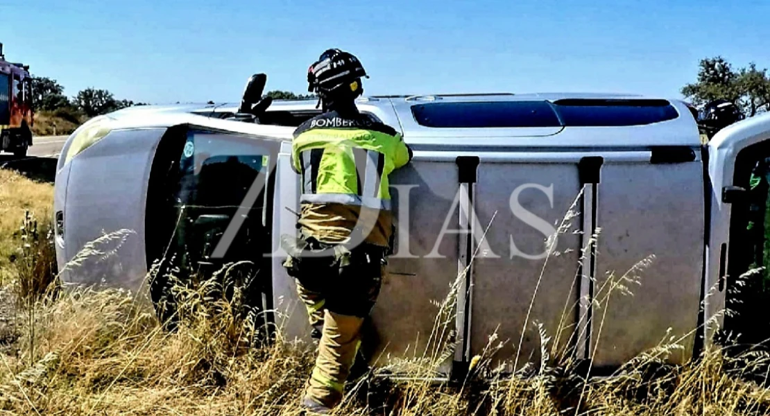 Salva su vida milagrosamente tras un aparatoso accidente en la EX-110