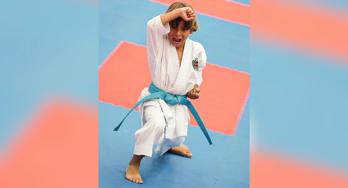 El Club Osaka Badajoz corona la temporada en lo más alto del podio