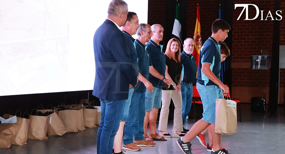 Más de 400 deportistas se reúnen en la Gala del Deporte de San Vicente de Alcántara