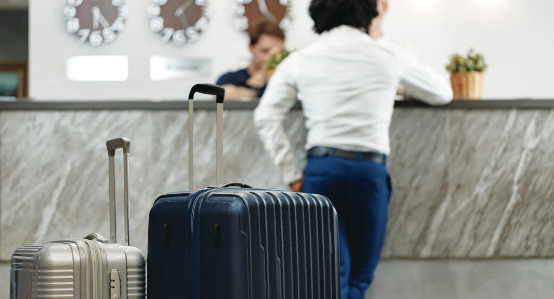 Frenazo turístico en mayo: Extremadura pierde un 6,3% de viajeros hoteleros y se desmarca de España