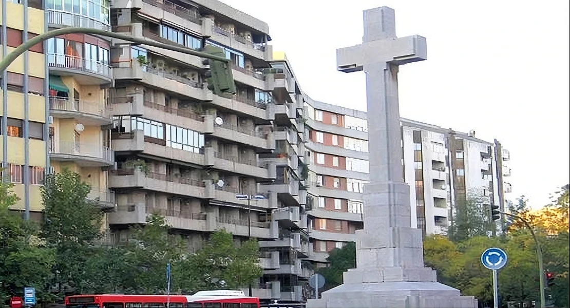 Abogados Cristianos respaldará al Ayto. de Cáceres ante la orden de retirar la Cruz de los Caídos