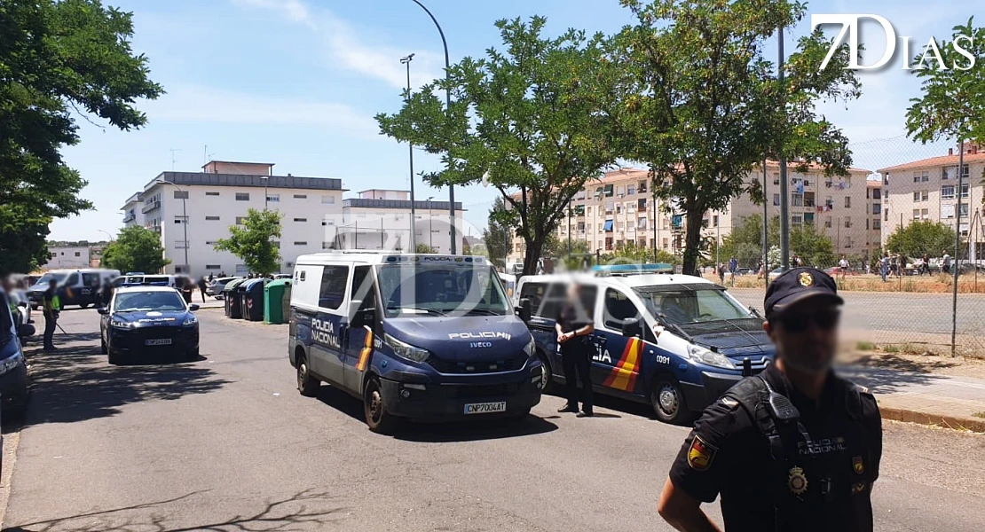 Así ha recibido el barrio al autor confeso del crimen de David Salazar: "¡Asesino!"