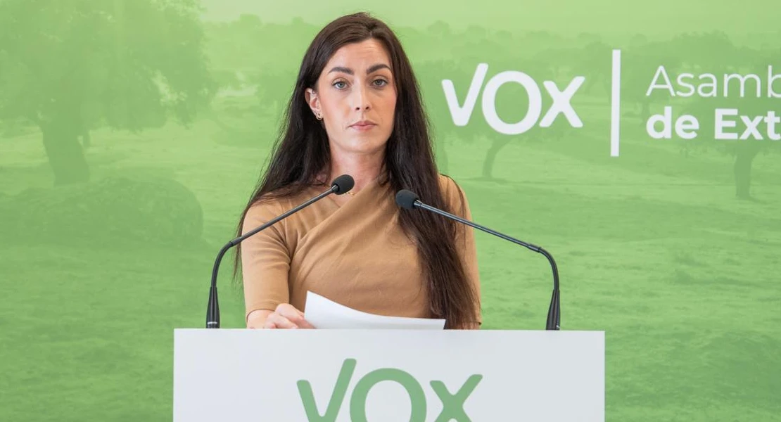 VOX defiende en la Asamblea la Cruz de Cáceres "frente a las imposiciones ideológicas" del Gobierno