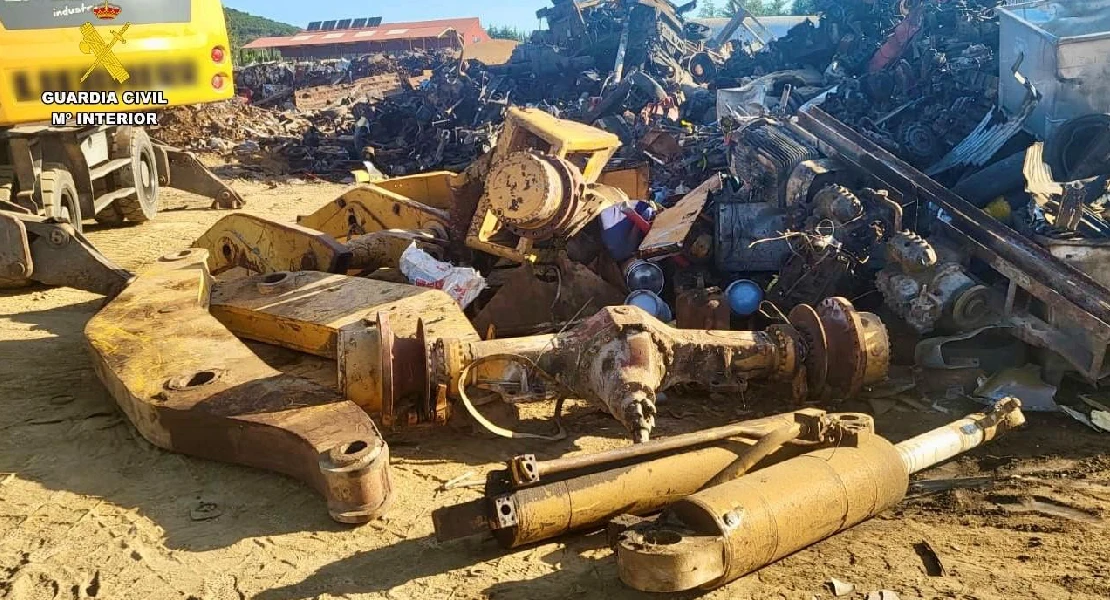 Detienen a un hombre por robar material industrial y usar identidades ajenas para venderlo