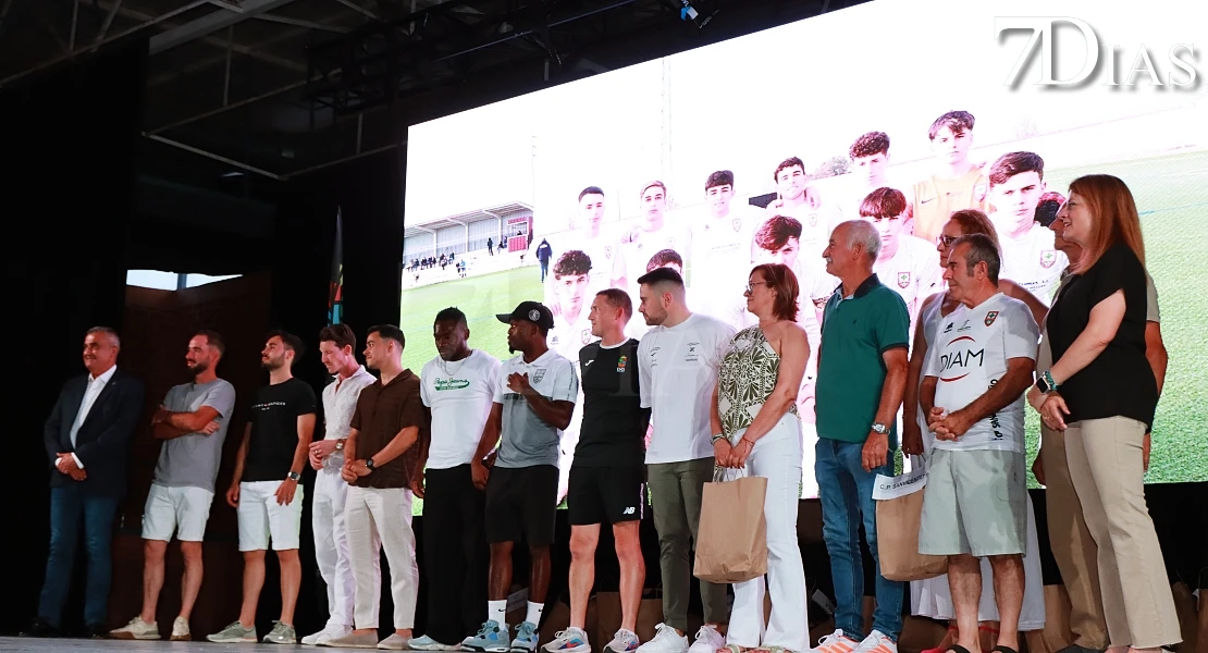 Más de 400 deportistas se reúnen en la Gala del Deporte de San Vicente de Alcántara