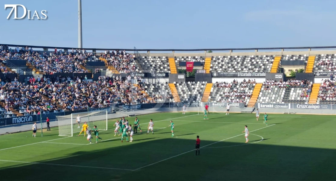 El CD Badajoz se va con ventaja a Aragón sobre la bocina