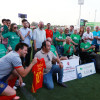 Leyendas, deporte y solidaridad: así se vivió el partido por la ELA en Cáceres