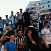 El CD Badajoz celebra el ascenso con sus aficionados