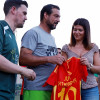 Leyendas, deporte y solidaridad: así se vivió el partido por la ELA en Cáceres