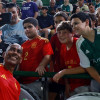 Leyendas, deporte y solidaridad: así se vivió el partido por la ELA en Cáceres