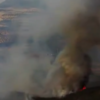 Puerto Hurraco en alerta por el incendio de Castuera: recomiendan cerrar puertas y ventanas