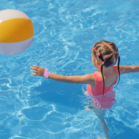 La vigilancia del agua en piscinas, clave para evitar infecciones en plena ola de calor