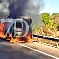 Se incendia una furgoneta en la A-5