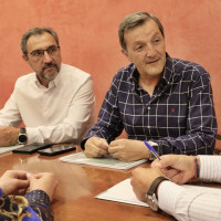 Cotrina ofrece a sindicatos y empresarios revertir el recorte del 50%