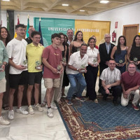 El rector de la UEx recibe a los medallistas de los Campeonatos de España Universitarios 2026