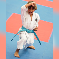 El Club Osaka Badajoz corona la temporada en lo más alto del podio
