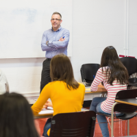 Alumnos extremeños de la ESO recibirán ayudas para clases extraescolares de inglés