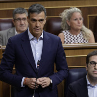 Sánchez abre la puerta a un adelanto electoral por primera vez