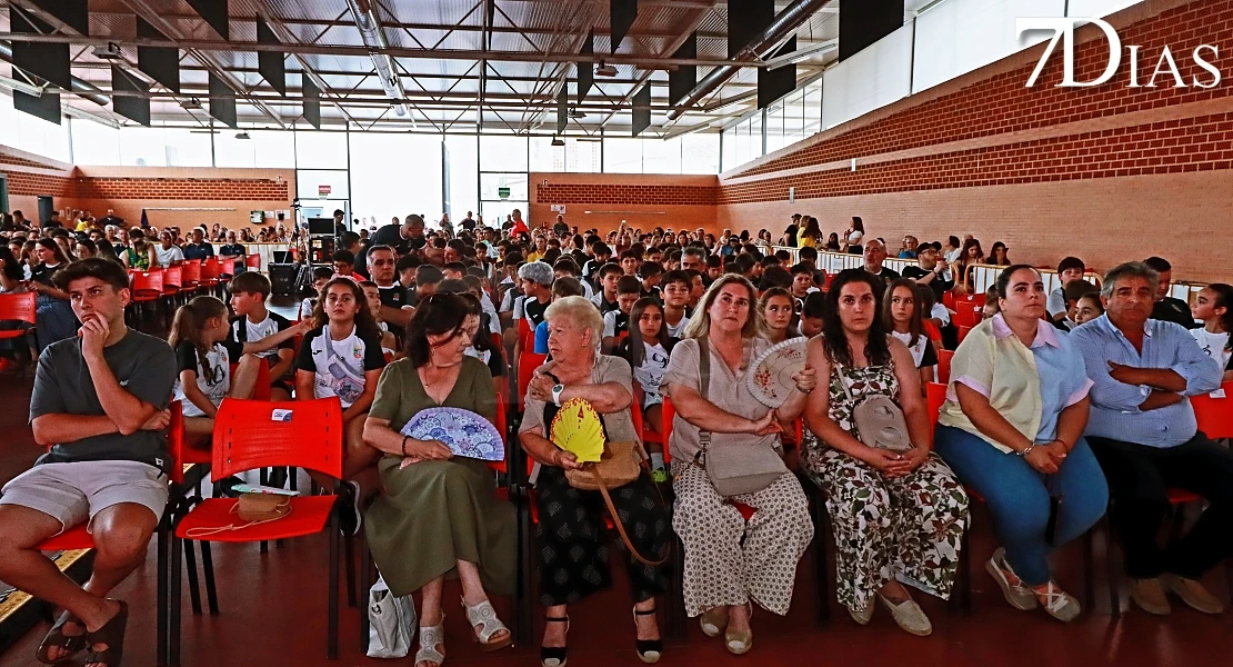 Más de 400 deportistas se reúnen en la Gala del Deporte de San Vicente de Alcántara