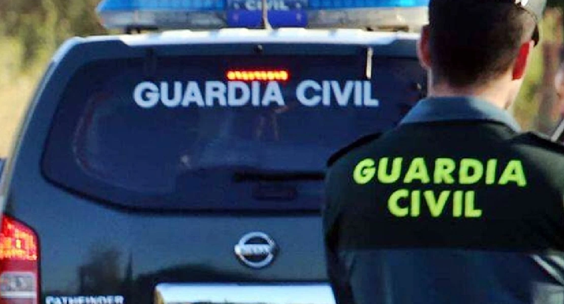 Colisión cerca de La Roca de la Sierra: la circulación podría verse afectada