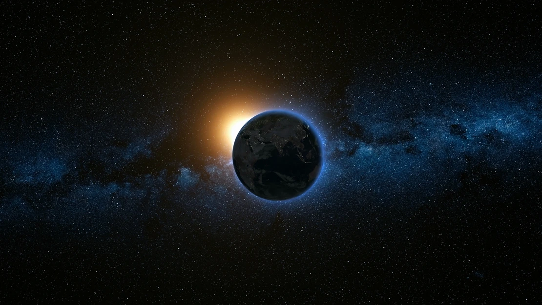 El eclipse solar dispara las reservas y la expectación colectiva