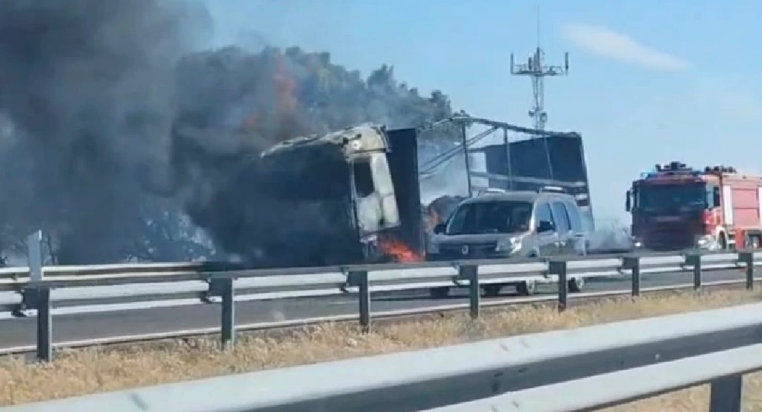 Dos heridos en el accidente que ha cortado la A-5 en Extremadura