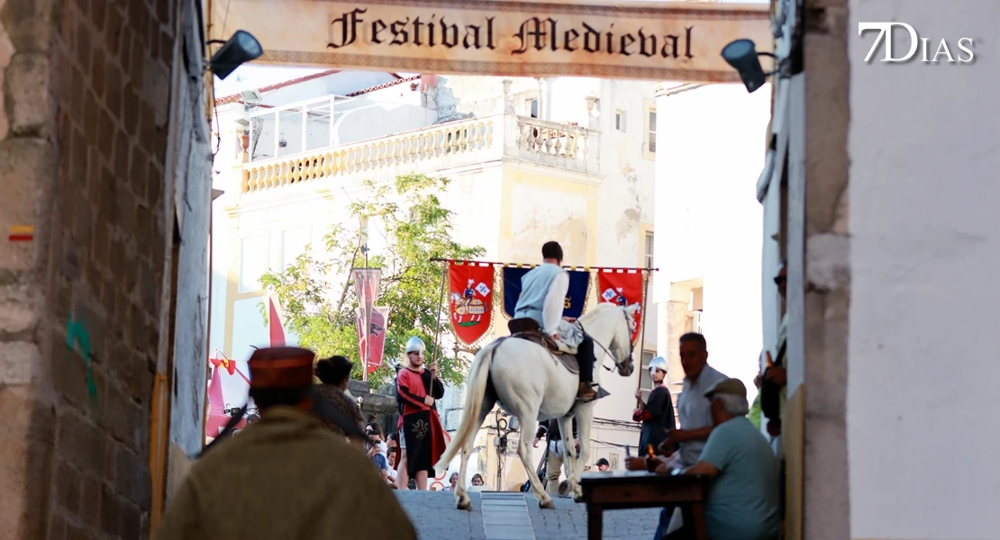Elvas inaugura su Festival Medieval: descubre todo lo que puedes hacer