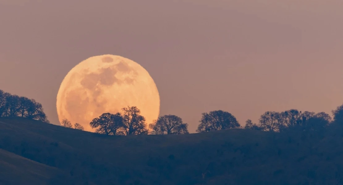 Luna del Ciervo en Extremadura: consulta la fecha para no perderte la luna llena de julio