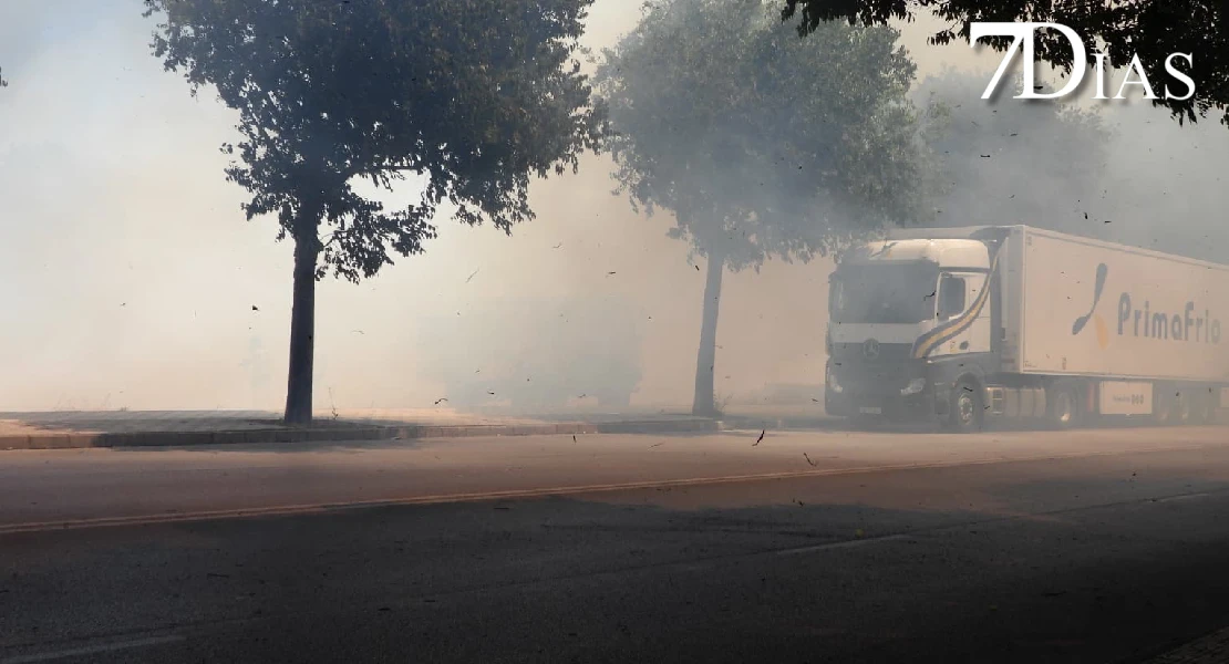 Imágenes del grave incendio la zona de Ronda Norte (BA)
