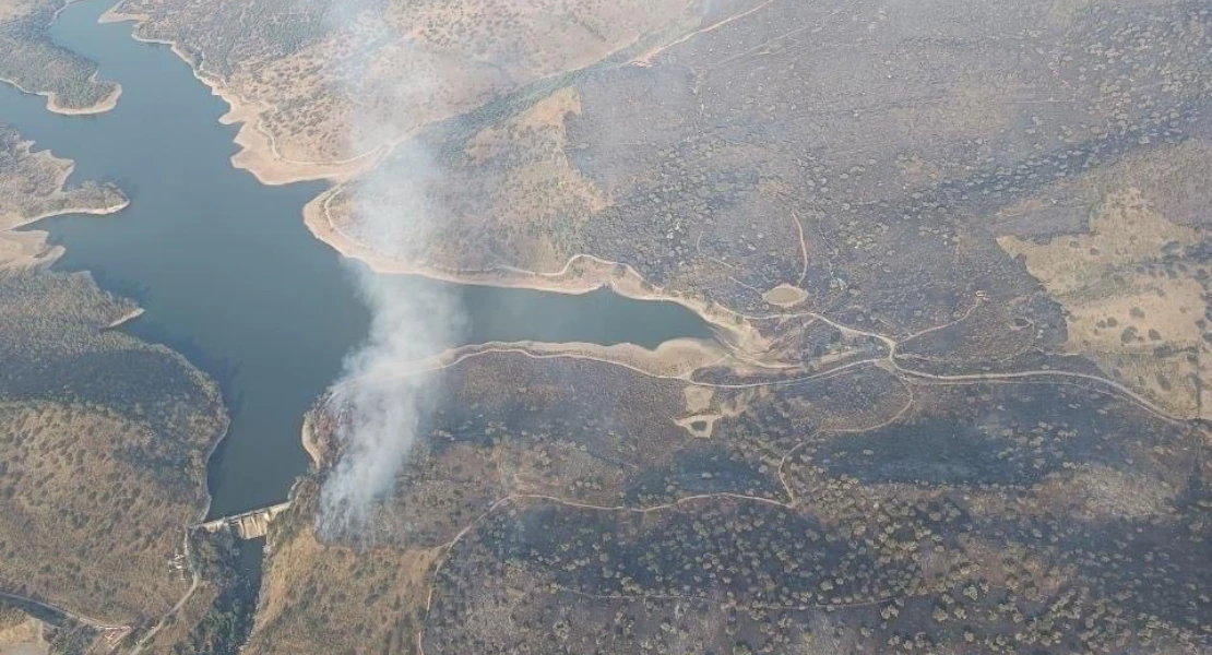 Estabilizado el incendio forestal en Jerez de los Caballeros: el INFOEX desactiva el nivel 1