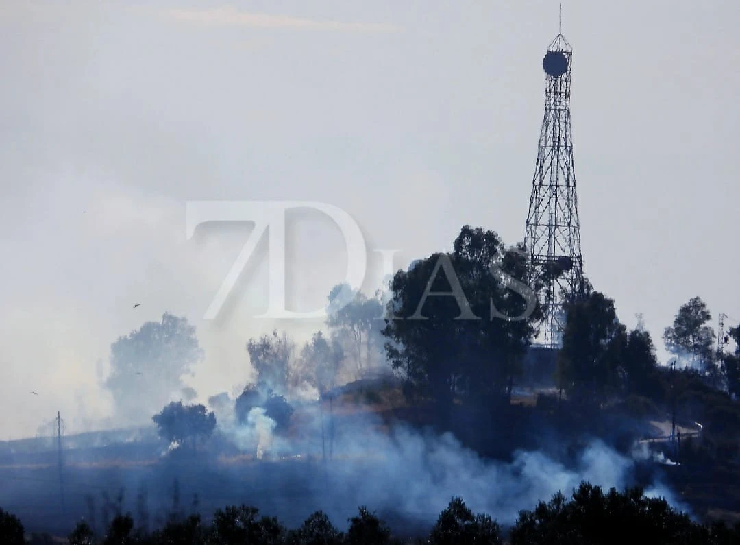 Arde el perímetro de una estación estratégica de transmisiones del Ejército del Aire (BA)