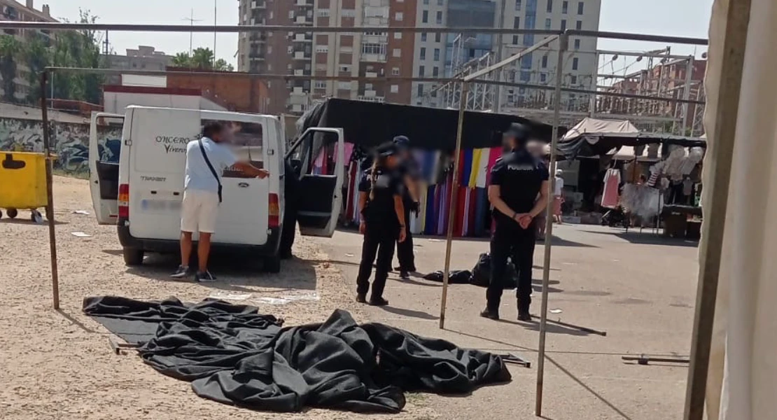 Los vendedores del mercadillos de Badajoz hartos de los controles de ASPEX: “Echan a los clientes”