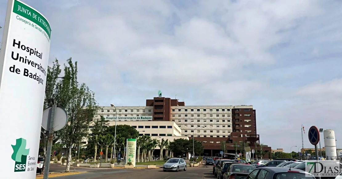 Quejas por el "calor insoportable" en varias unidades del Hospital Universitario de Badajoz