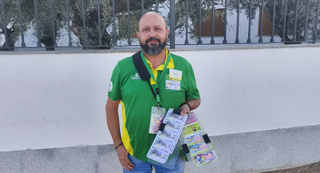 Así vivieron los vendedores Petra y Ángel Ramón el reparto de 600.000 € en la provincia de Badajoz