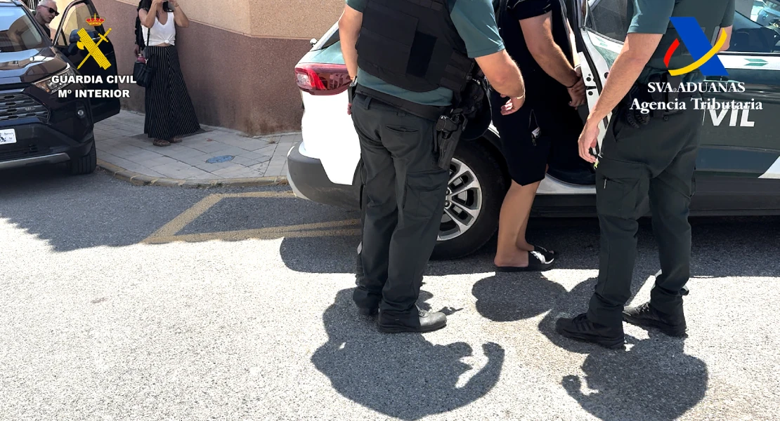 Se hacían pasar por policías para robar droga a otras bandas