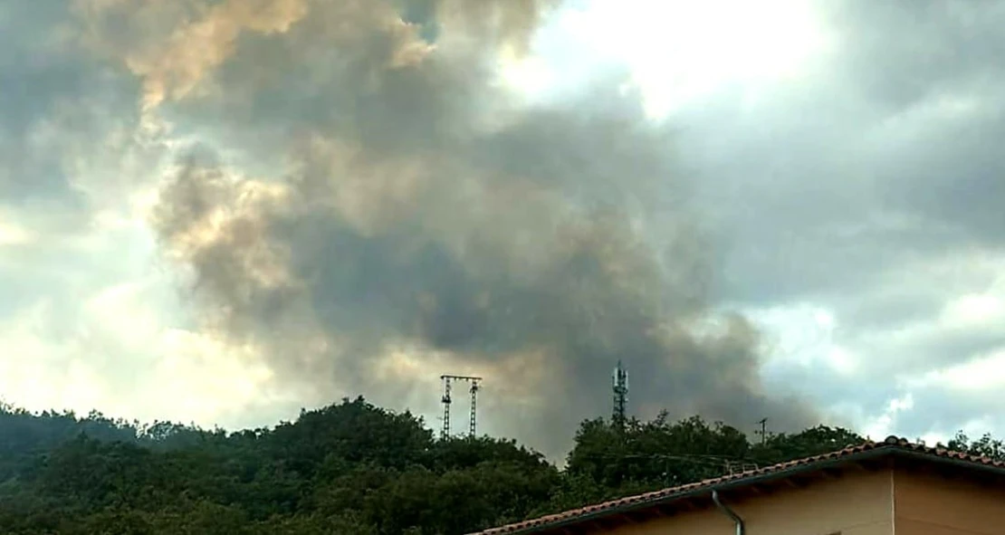Un amplio dispositivo se desplazaba hasta un incendio declarado en Cuacos de Yuste (CC)