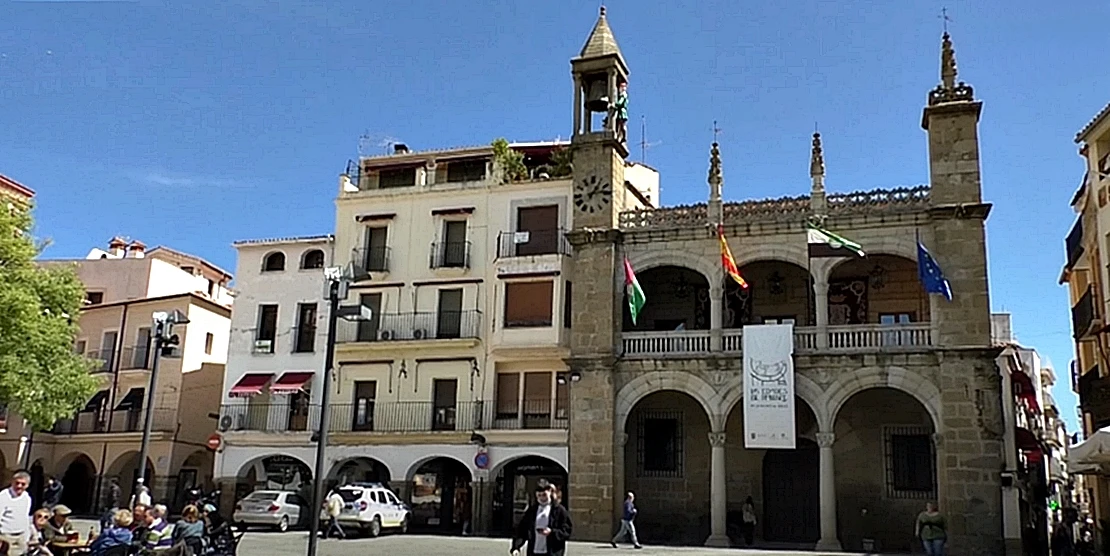 Somos Cáceres propone un plan integral para transformar Plasencia