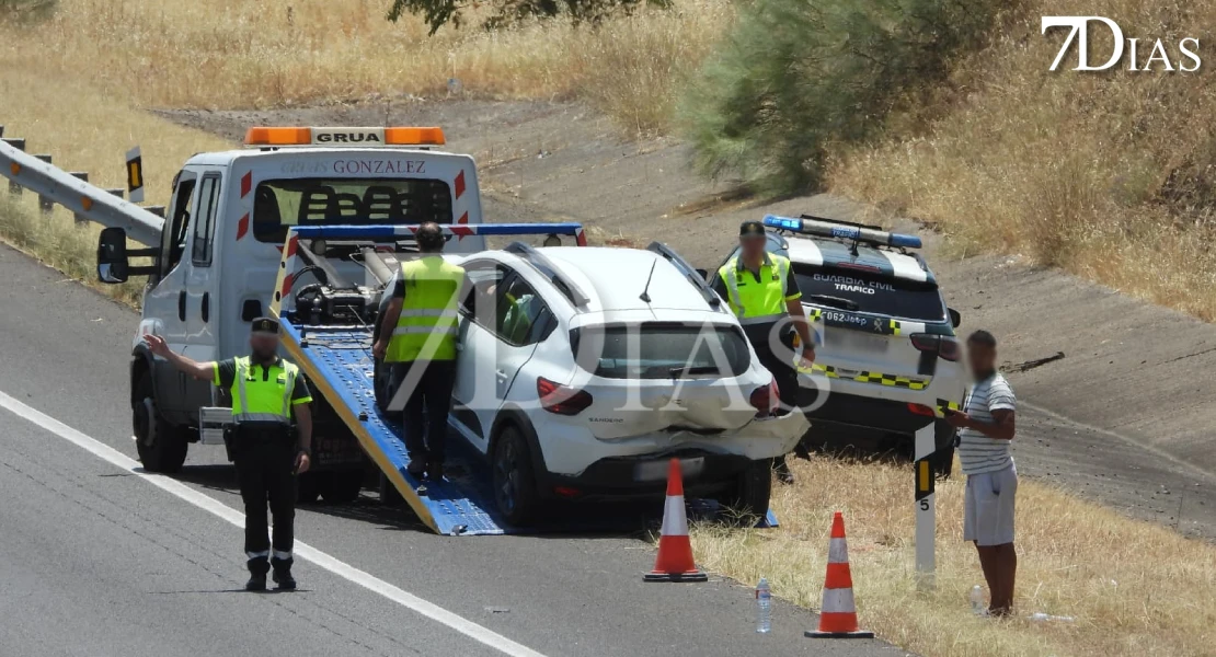 Imágenes del accidente múltiple en la A-66 a la altura de Fuente de Cantos
