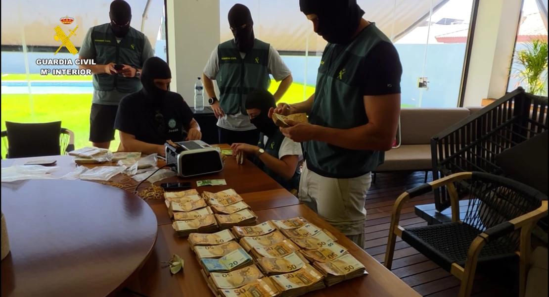 Desarticulan una organización que blanqueaba dinero del narcotráfico con discotecas y restaurantes