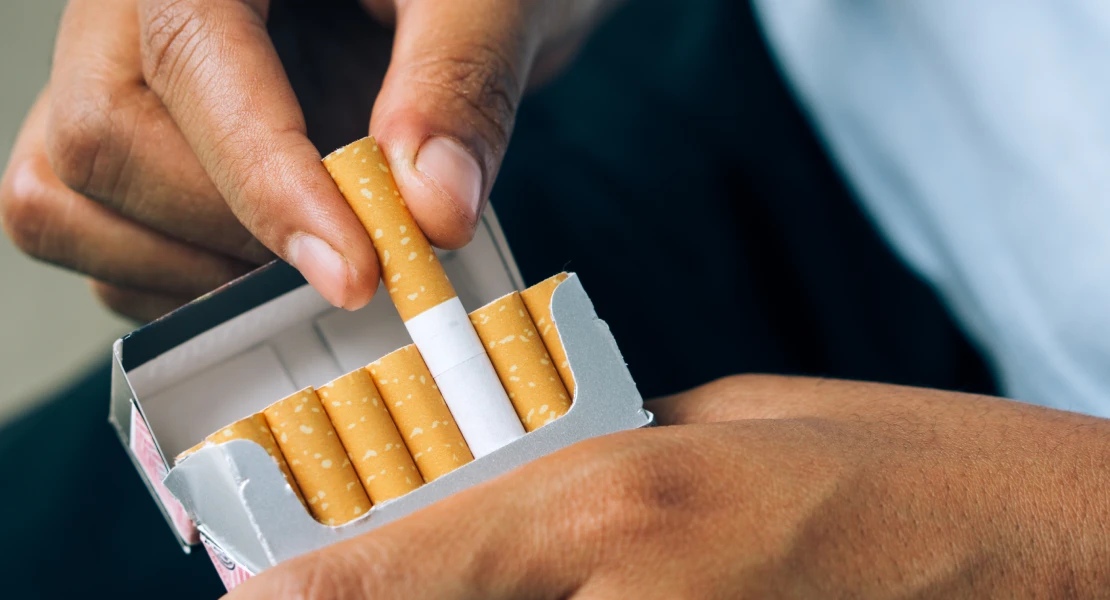 La AECC pide endurecer el proyecto de Ley del tabaco