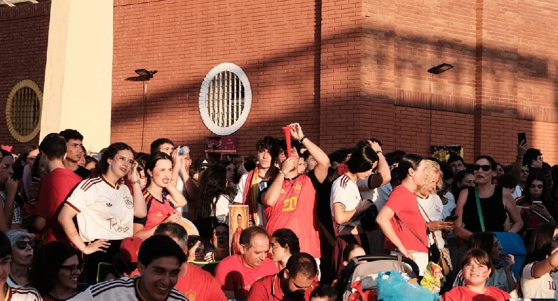 Así celebró Don Benito la victoria de Pedro Porro en la final del Mundial