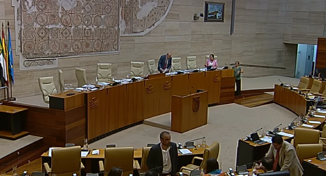 Extremadura aprueba los presupuestos de 2026