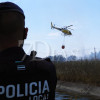 Imágenes que deja el incendio forestal de este martes en Badajoz