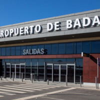 Luz verde a 14 M€ para garantizar los vuelos de Badajoz con Madrid y Barcelona hasta 2028